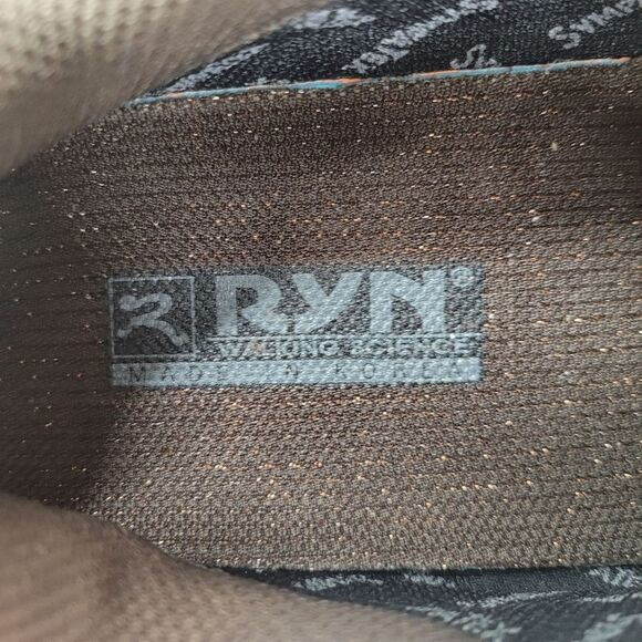 Ryn Trail Red Gray Athletic Shoe US Size 6  Korean 235  Hiking Running - Picture 12 of 14